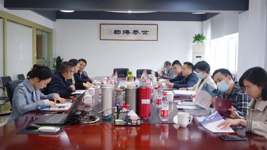 湖南省常德市政府副秘书长李碧波、市商务局局长林红华一行莅临高烯科技调研！