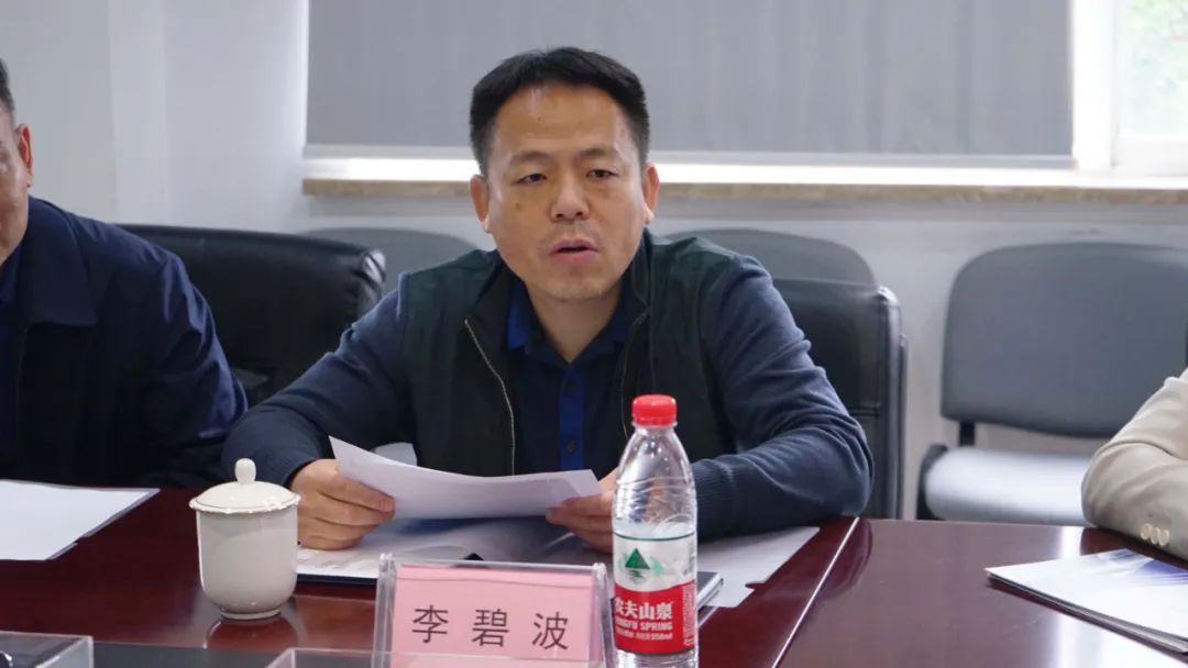 湖南省常德市政府副秘书长李碧波、市商务局局长林红华一行莅临高烯科技调研！