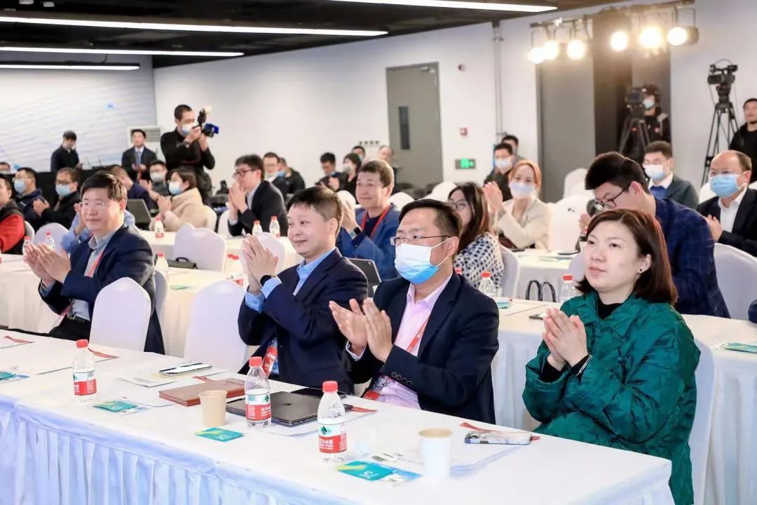 石墨烯产业发展论坛 助力石墨烯产业升级——北京石墨烯论坛专题报道（三）