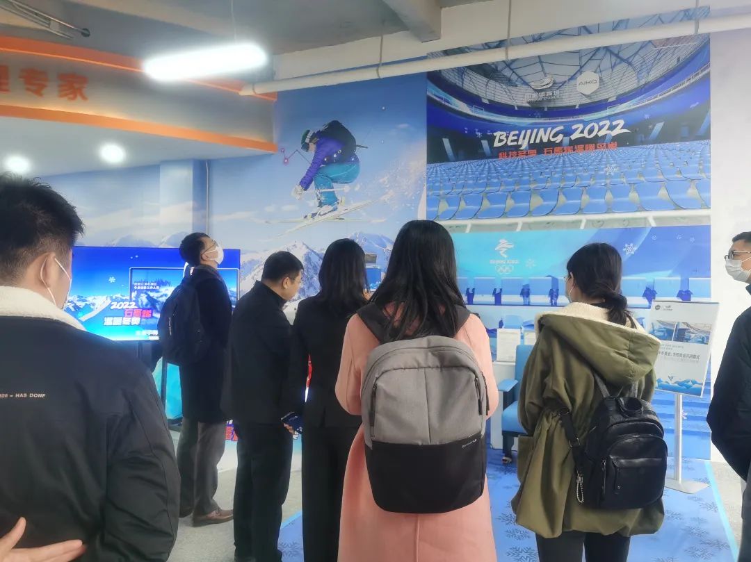 BGI孵烯创业营开展首次访学调研