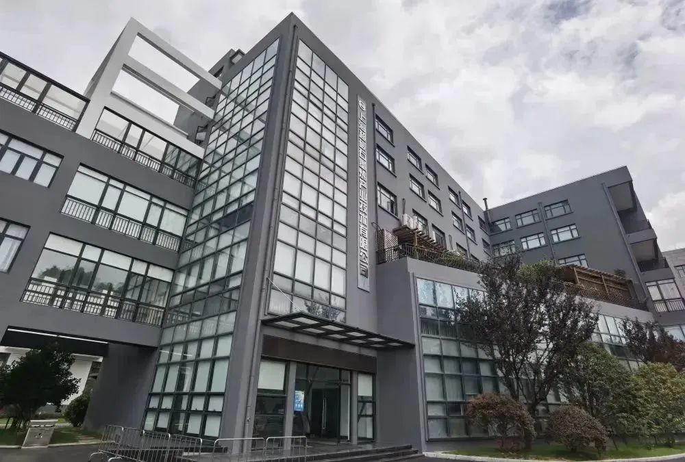 【喜报】上海超碳科技孵化器通过上海市2022年度科技创新创业载体绩效评价，获评“优良”