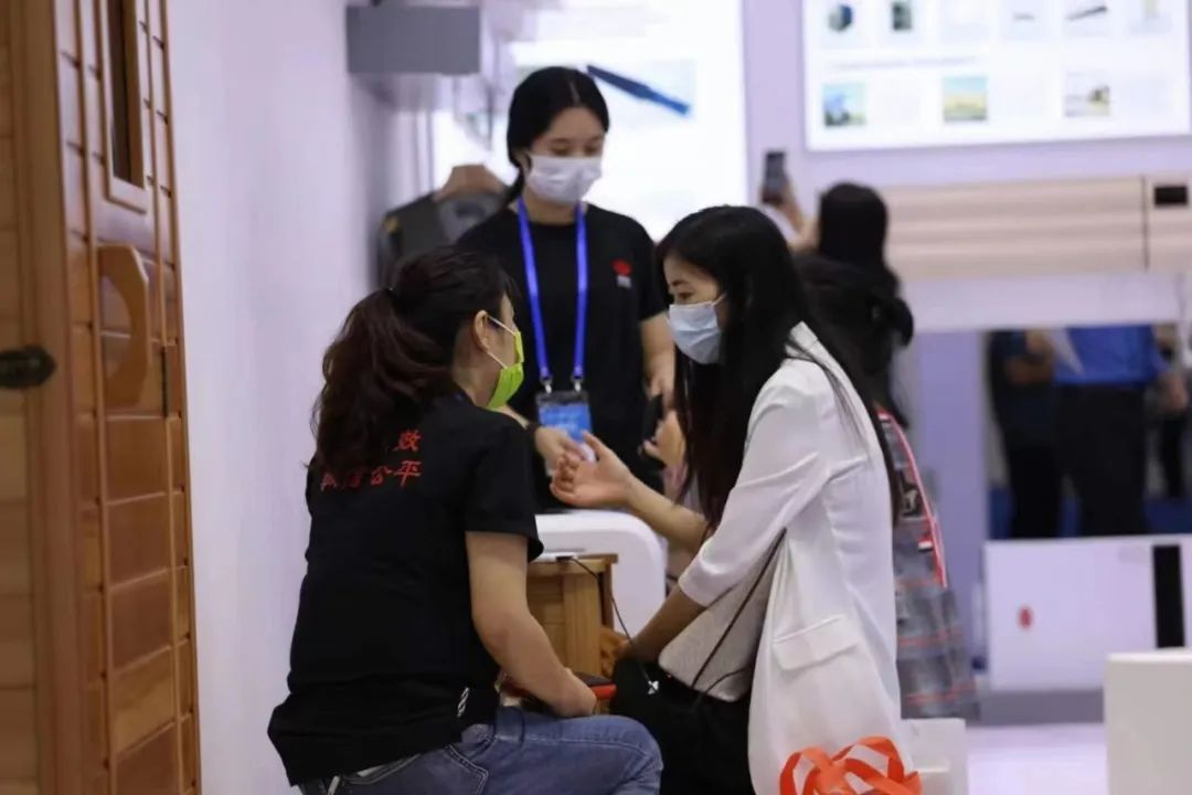 2022年“高交会”开幕：烯旺石墨烯医疗板块成今年关注热点！