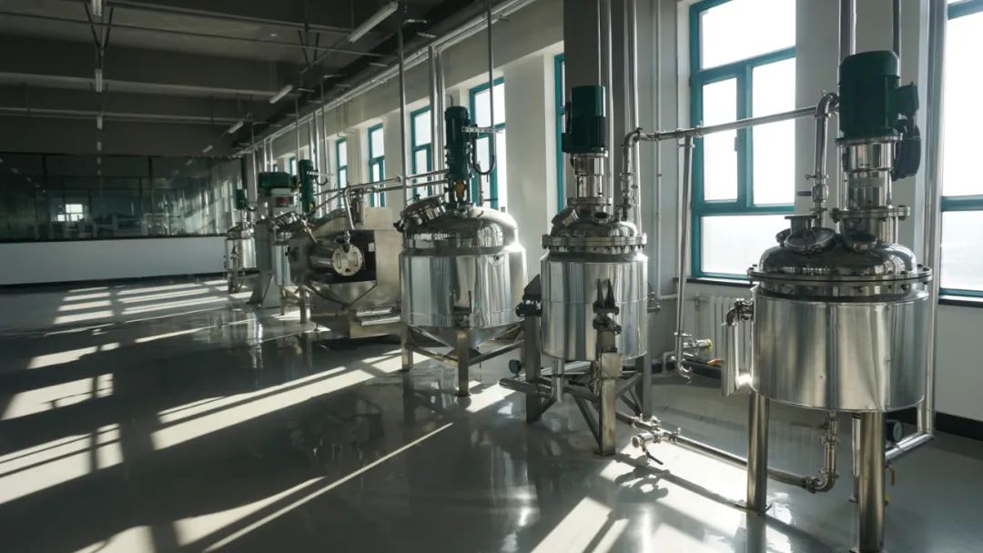 冲刺四季度｜万鑫石墨谷预计年底产值突破3亿元