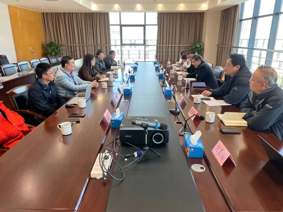 协会会同省工信厅对石墨烯产业进行专题调研