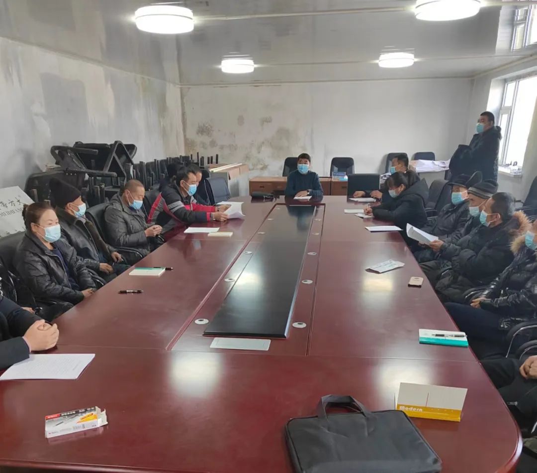 学习宣传贯彻党的二十大精神 | 张中范深入黑龙江申太石墨烯新材料科技有限公司 、麻山镇土顶子村宣讲党的二十大精神