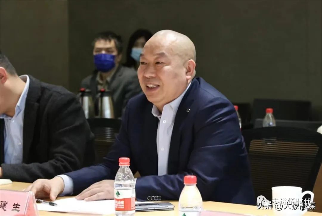 中国石墨烯产业奠基人冯冠平教授莅临河南豫烯高科指导工作