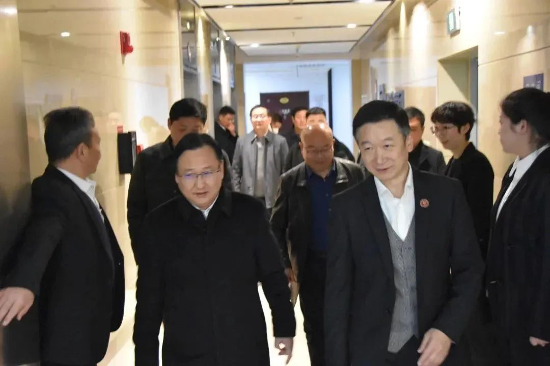 西峡县县长马俊一行莅临煜和参观指导