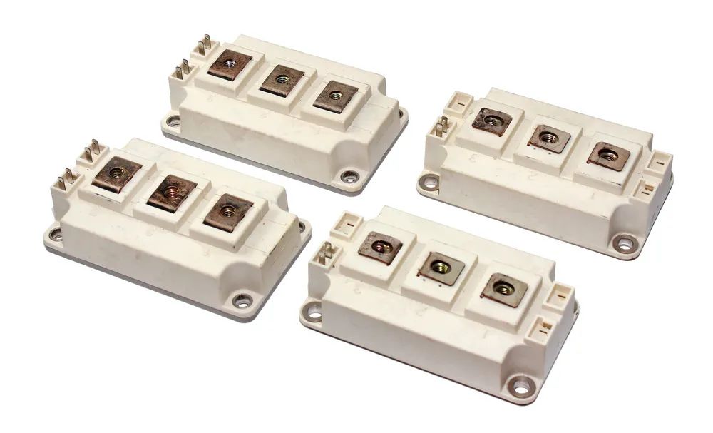 解决方案 | IGBT在高功率环境中的“轻松”散热方法，在JONES找到啦!