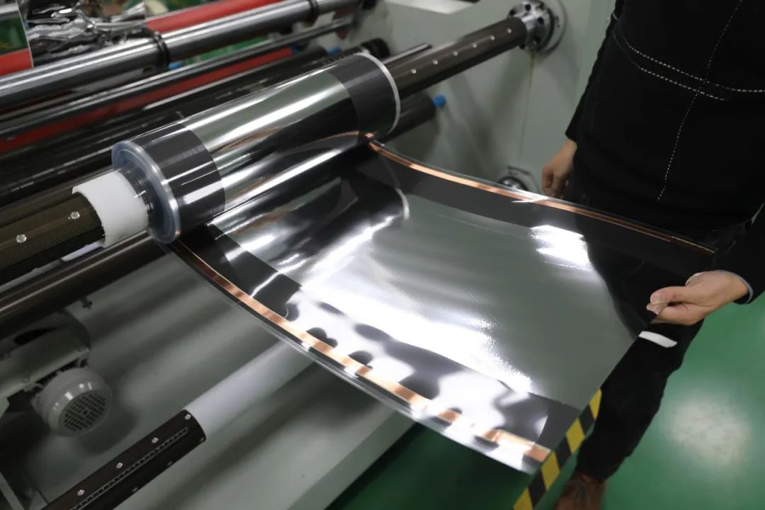 地暖有新选择啦！探工厂一篇说透石墨烯地暖？