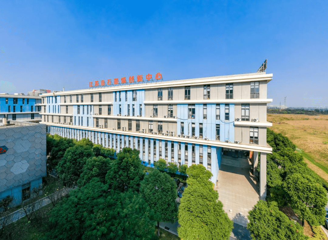 创造力MAX！西太湖石墨烯众创社区获省专项支持！