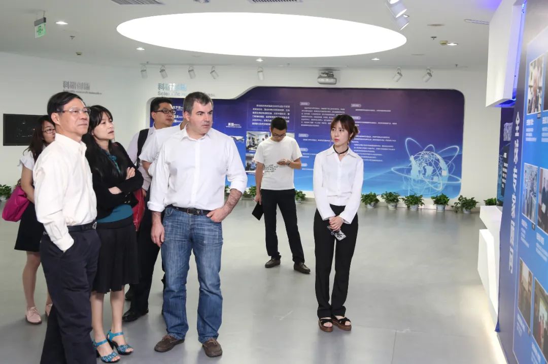 @全体威粉，这里有“一篮子”超威石墨烯电池科技成就！