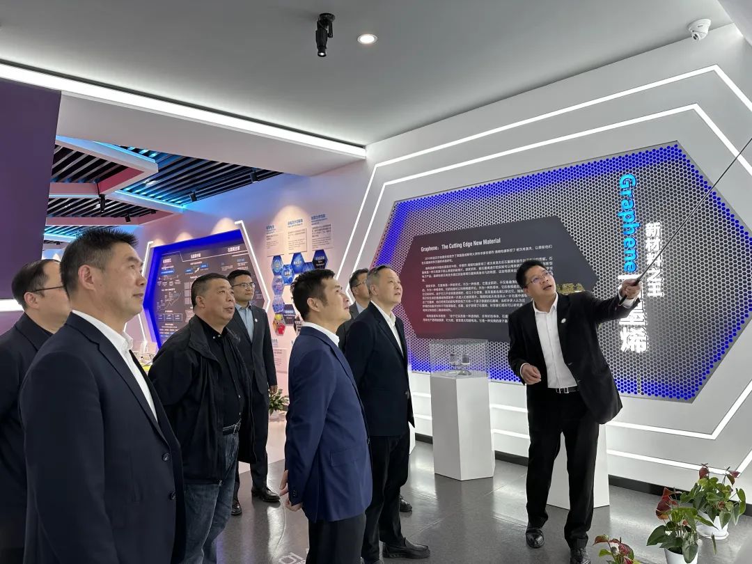 市政府党组成员、宁波经济技术开发区管委会主任奚明调研国家石墨烯创新中心