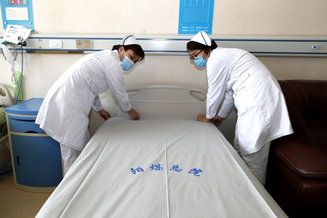 医用三件套交付！！！您的健康，石墨烯来守护