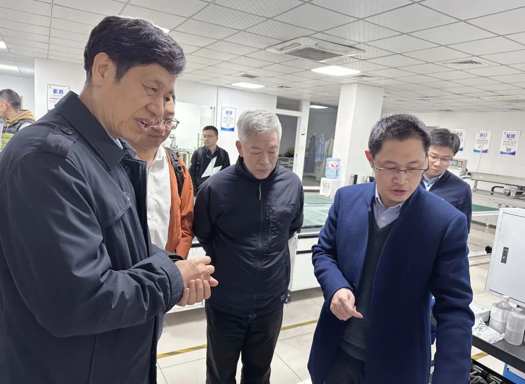 中国工程院院士、天目山实验室主任徐惠彬教授一行参观访问高烯科技