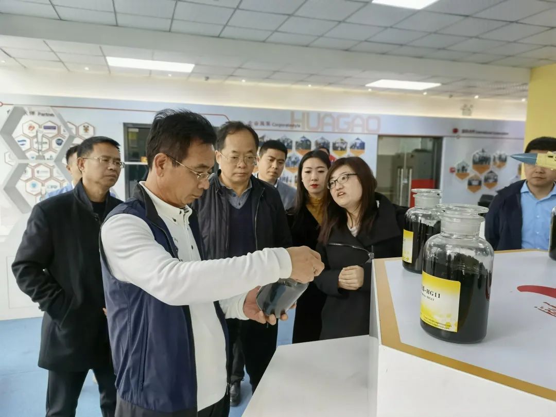 紫金汇缘董事局主席胡黎民一行莅临华高墨烯考察交流