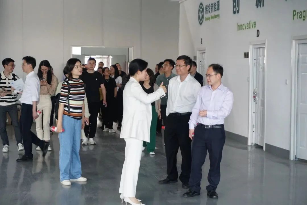 宁波市“科创平台能级跃升”课堂走进国家石墨烯创新中心