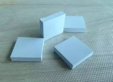 热管理材料系列：导热硅胶片