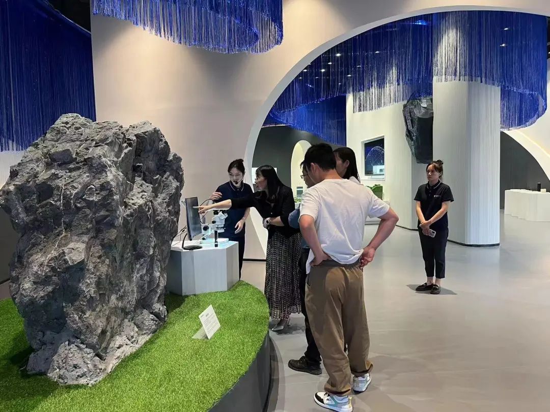 谋未来 共发展丨煜和各地合作伙伴参访“煜和石墨及石墨烯科技馆”