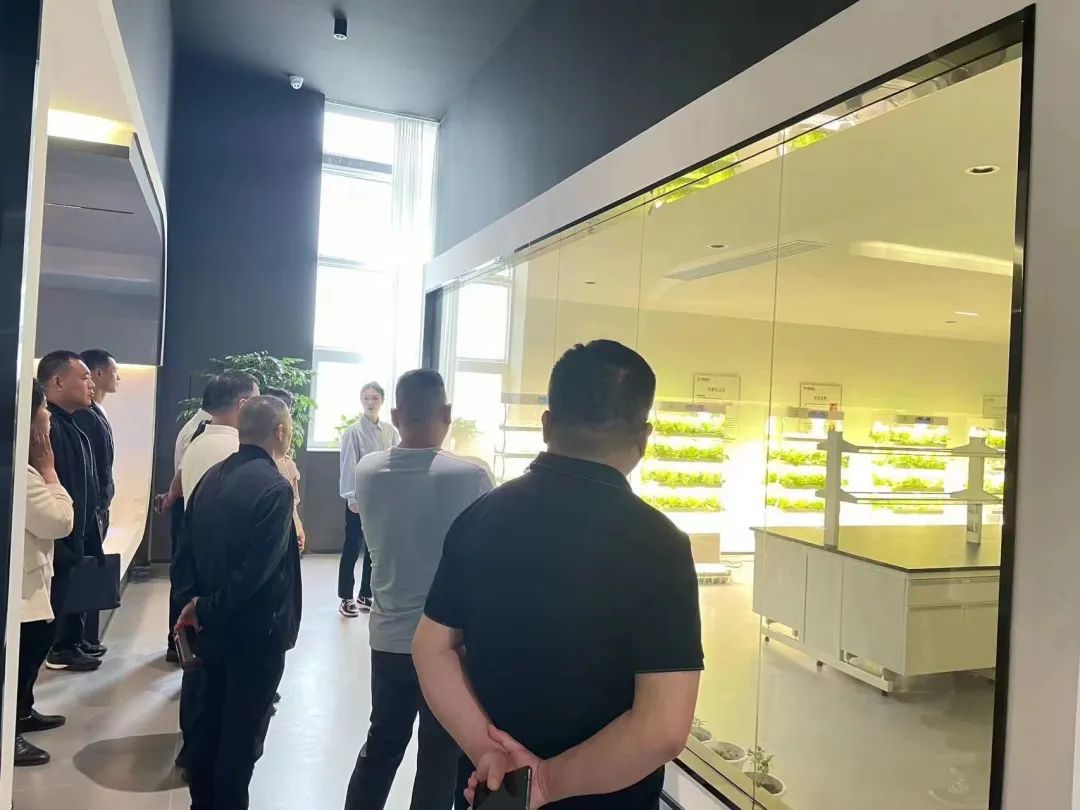 谋未来 共发展丨煜和各地合作伙伴参访“煜和石墨及石墨烯科技馆”