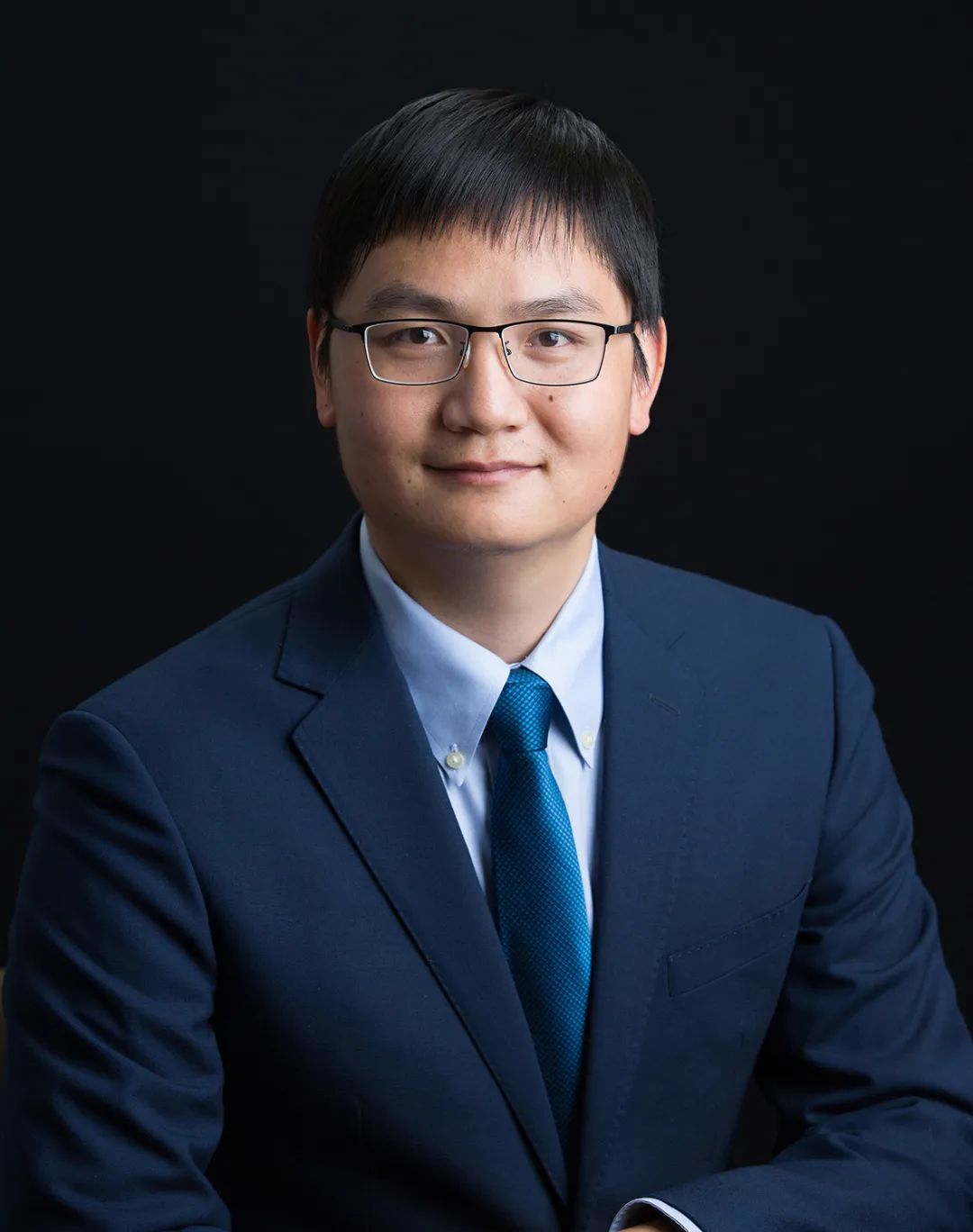 陈辉 | 勇闯低维材料实验研究“无人区”