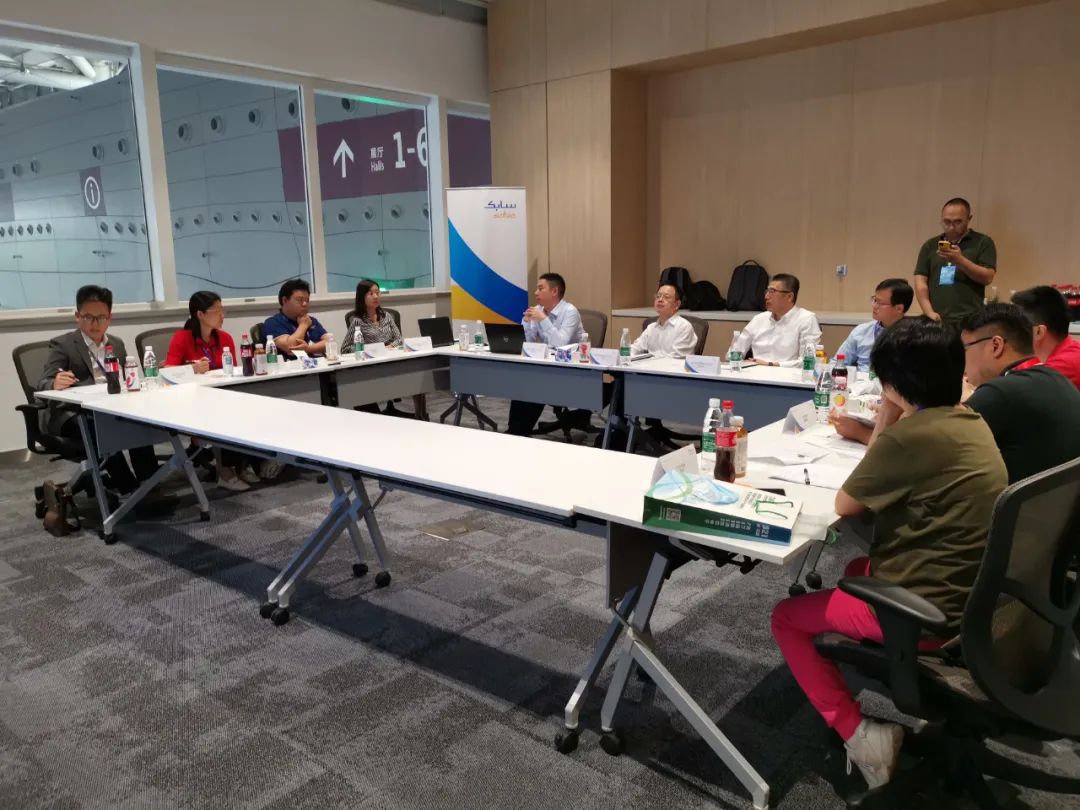 5G时代，汽车行业怎么可能少了SABIC特材应用和创新技术？