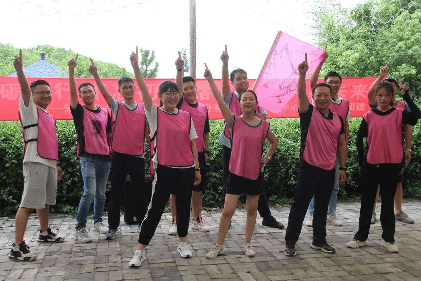 第六元素研发中心｜熔炼团队 共赢未来