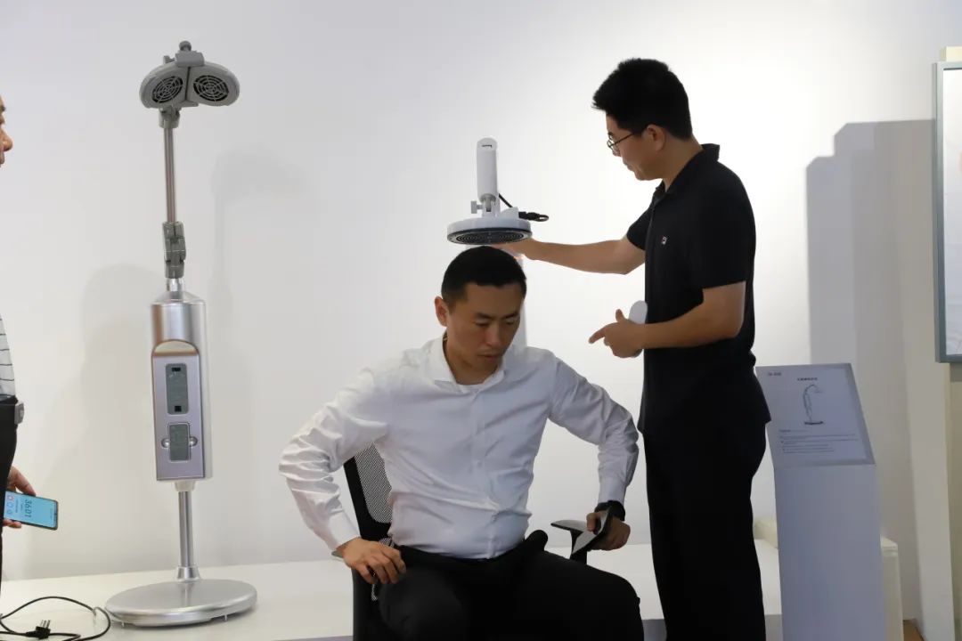 北京中医药大学领导一行考察烯旺集团，共商石墨烯赋能中医产业发展