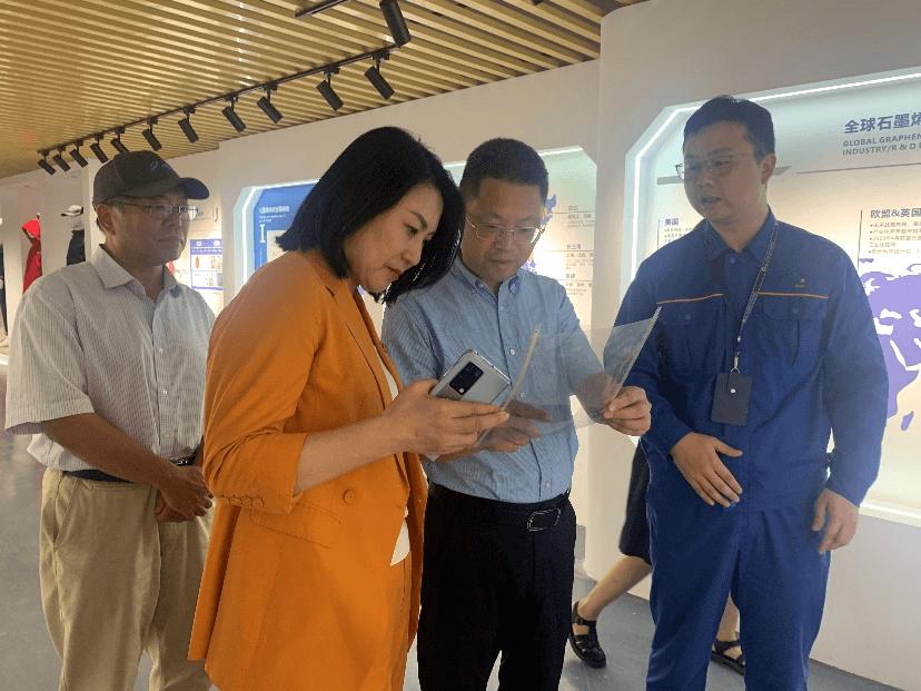 诸暨市副市长陈文进一行莅临浙江烯纺新材料科技有限公司考察交流