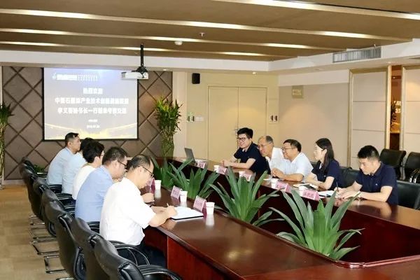 中国石墨烯产业技术创新战略联盟秘书长李义春博士一行 莅临蔚蓝商业公司走访交流