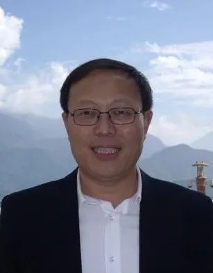 “类贝壳”石墨烯气凝胶：极高垂直热导率的热界面复合材料