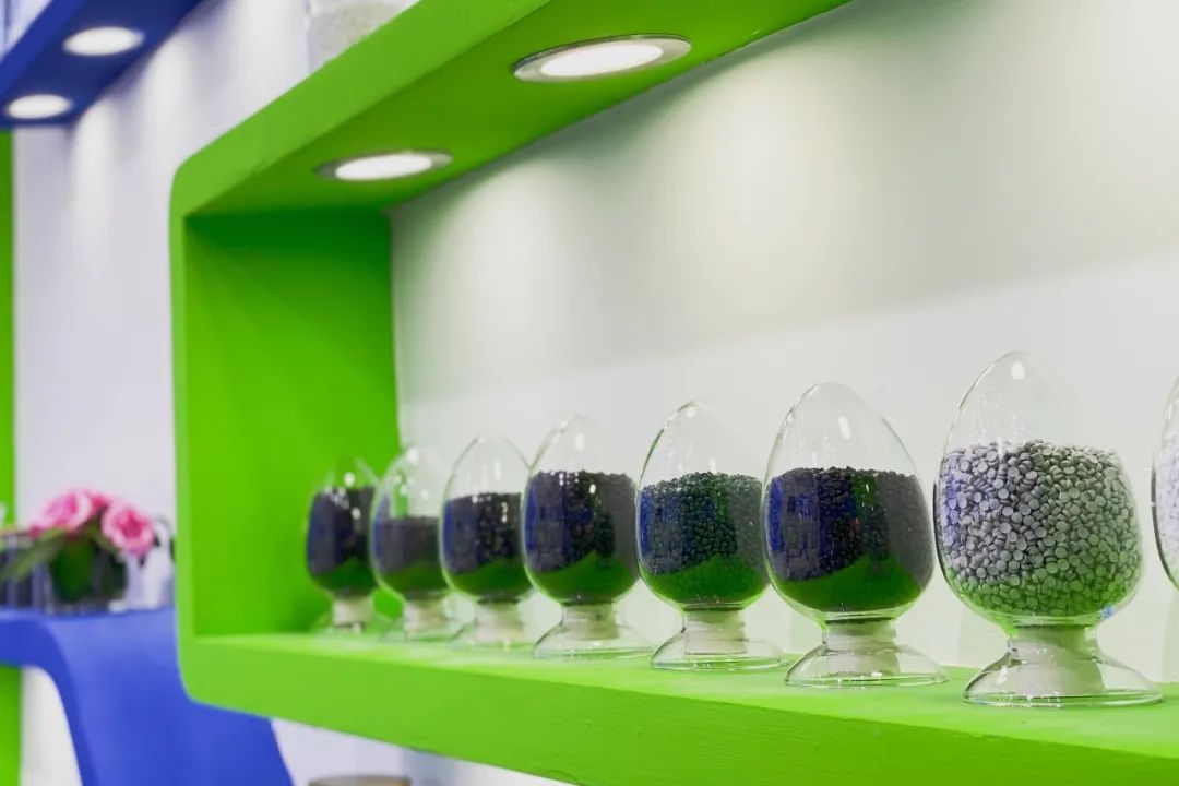 2021 Chinaplas，石墨烯高分子复合材料实力圈粉