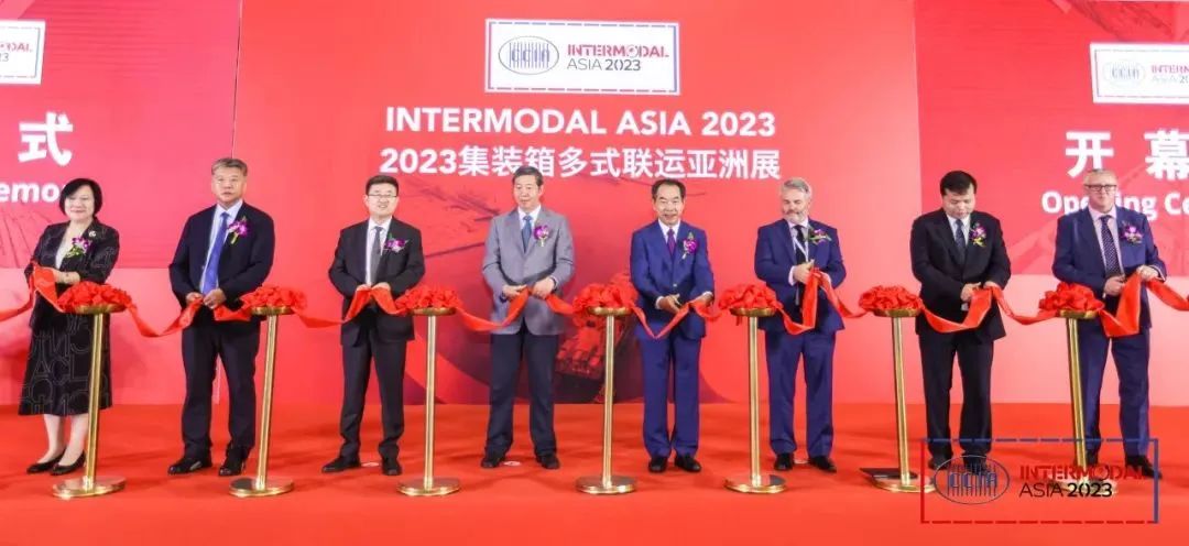 中烯正式成为中国集装箱行业协会会员单位并亮相2023集装箱多式联运亚洲展，水性石墨烯集装箱配套涂料进入批量试用阶段