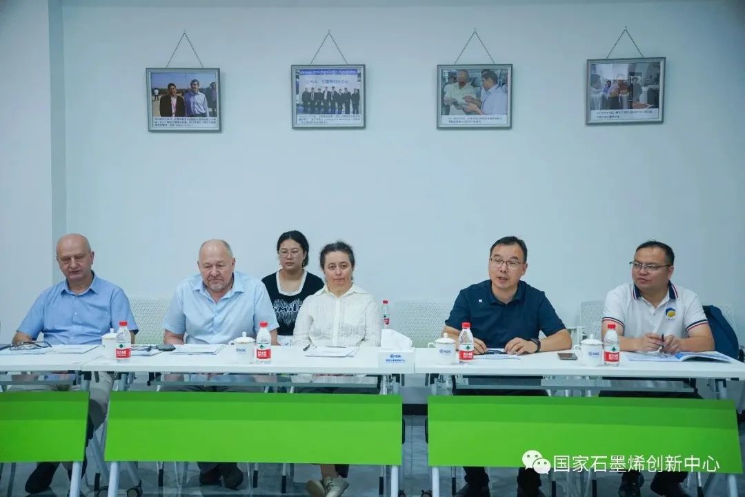 国际交流｜乌克兰国家工程院院士尤里·赛门索夫一行莅临国家石墨烯创新中心调研交流