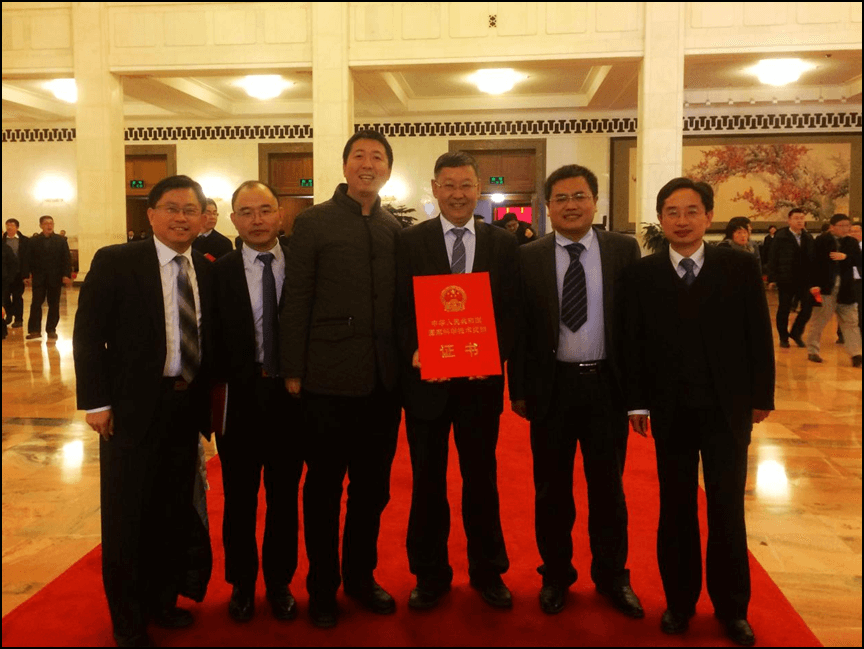 南国清华人物访谈|康飞宇：投身国家科技攻关新“烯”望，“深”耕清华教育改革试验田