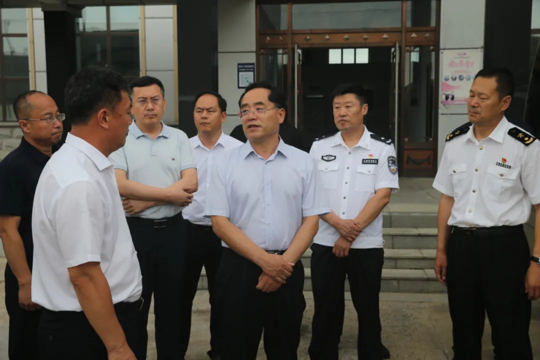 李洪国：坚持新发展理念加强绿色安全矿山建设 科学规划布局做大做强石墨精深加工产业