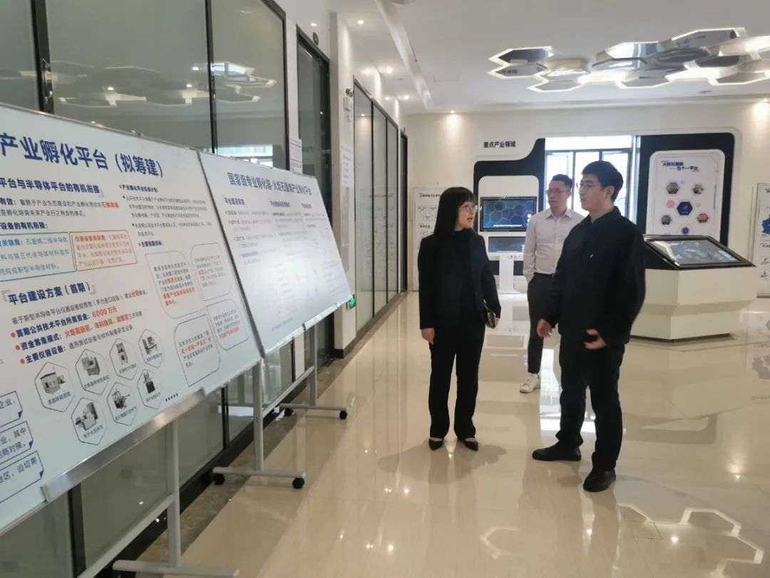 福建省协同创新院陶瓷分院受邀到访厦门火炬石墨烯