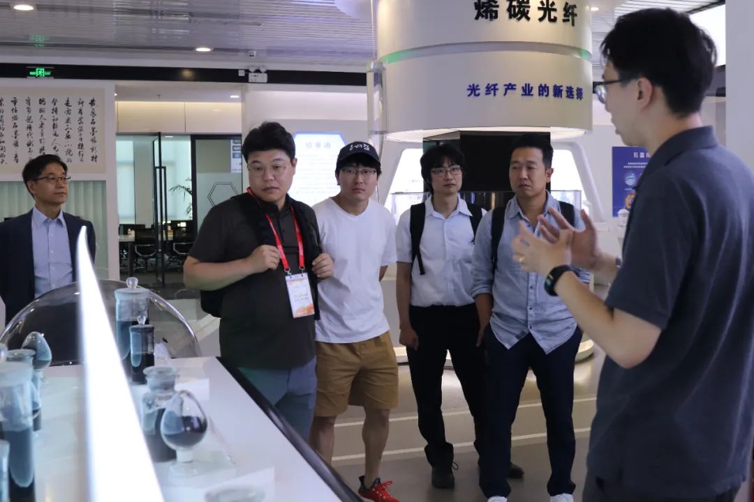 韩国国家工程院院士李海元一行到BGI参观交流