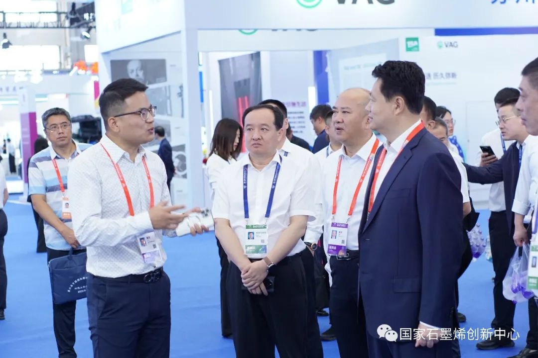 科技创新 擘画未来｜国家石墨烯创新中心亮相第六届中国国际新材料产业博览会并取得系列交流成果