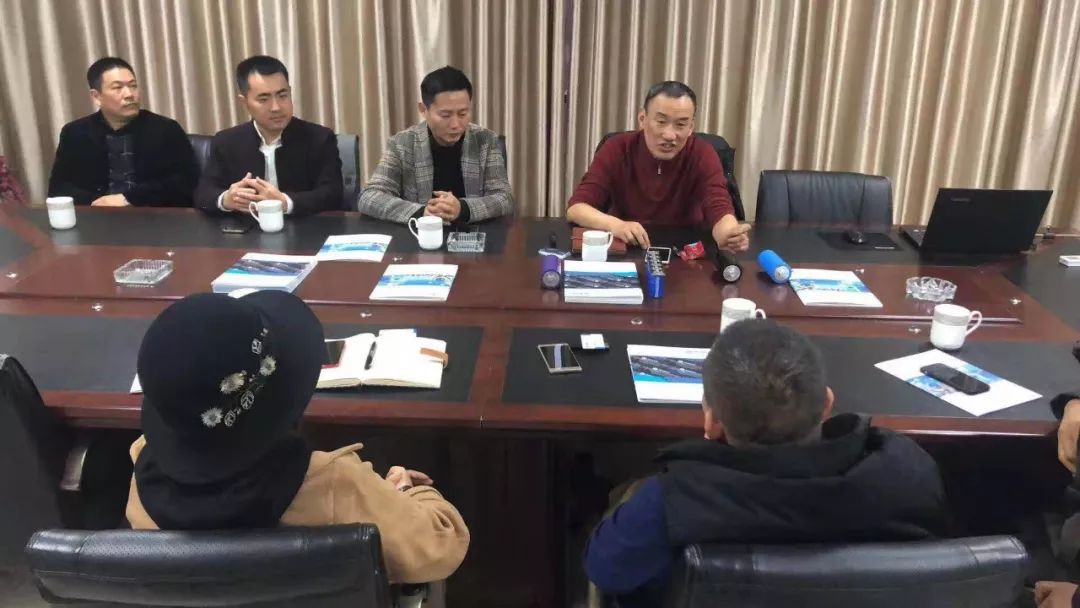 商会引进新材料之王--全球首家石墨烯电容生产商