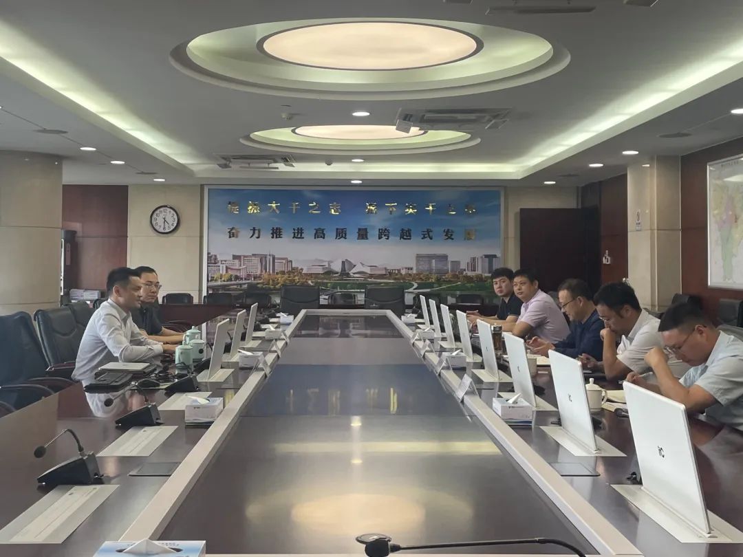 动态｜坤为资本携北京石墨烯技术研究院团队赴衢州市洽谈合作