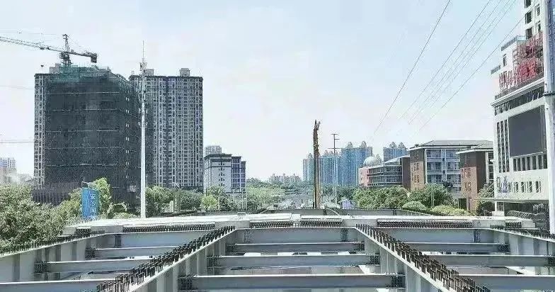 苏州格瑞丰高质量石墨烯为湖南万家丽路北延线高架桥提供长效保护