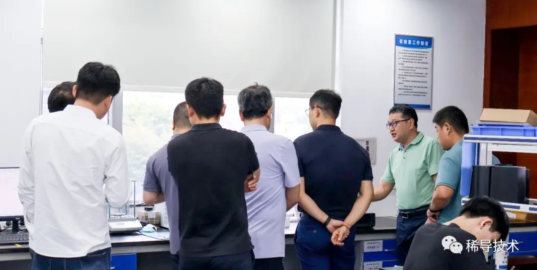 欢迎保定飞凌团队莅临稀导参观交流