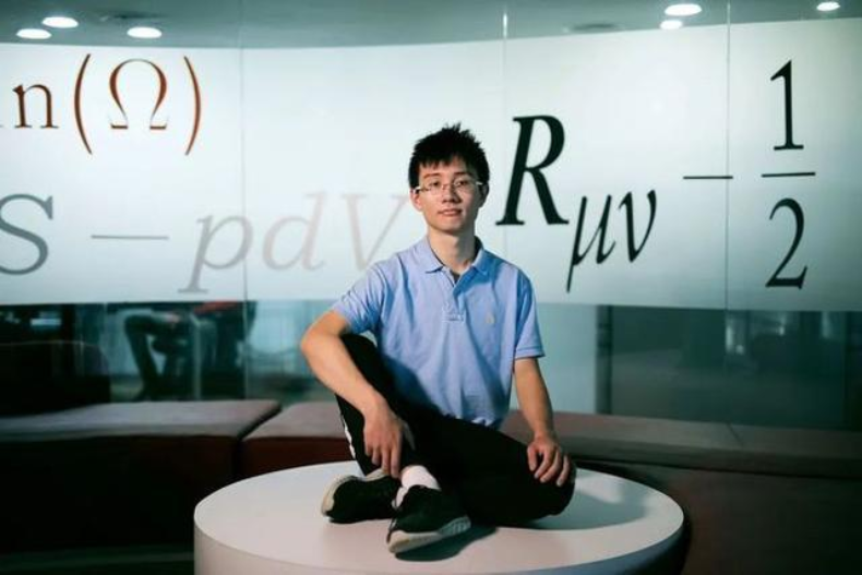 “石墨烯驾驭者”MIT曹原获2021凝聚态青年物理学家全球最高奖