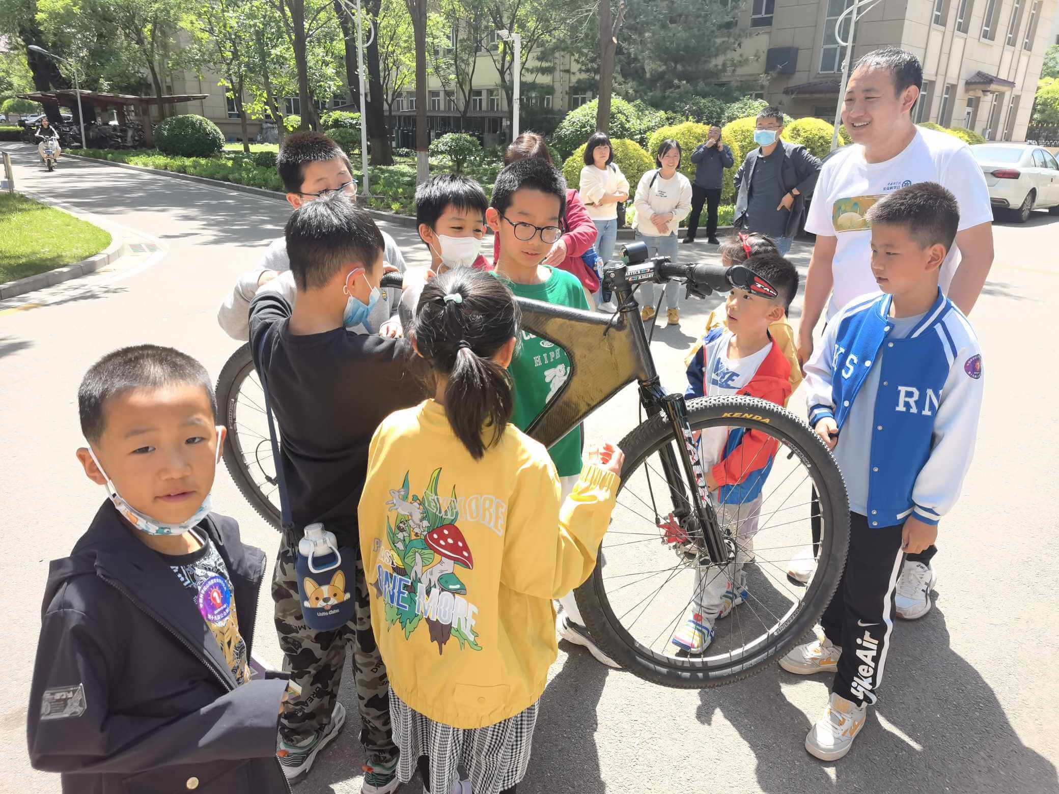 心头种下科学的种子