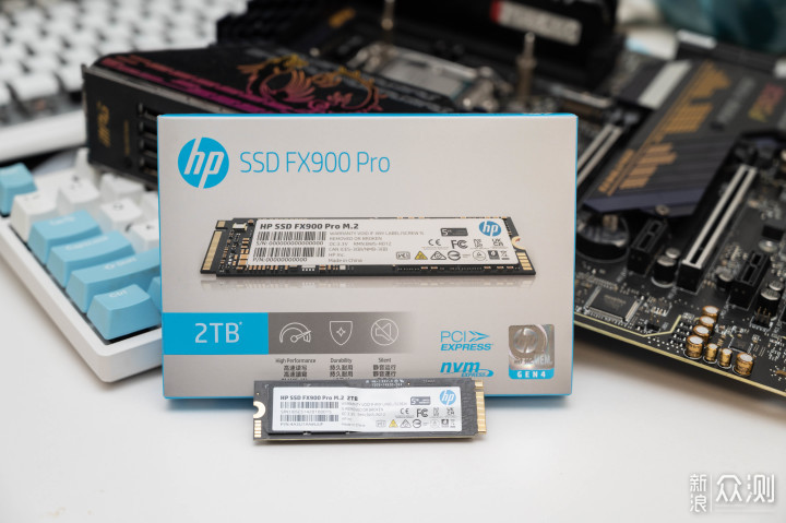 大容量PCIe4.0固态上手-惠普FX900 PRO_新浪众测