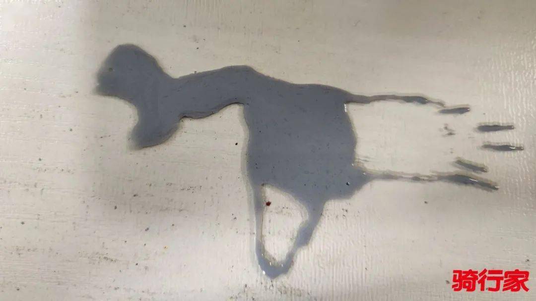 来“奢侈”一把？absoluteBLACK GRAPHENlube石墨烯蜡性链条油