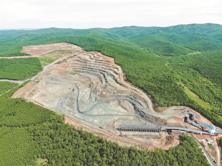 鹤岗石墨宝藏在云山 借力赋能 做大做强 构筑我省石墨高质量发展产业体系