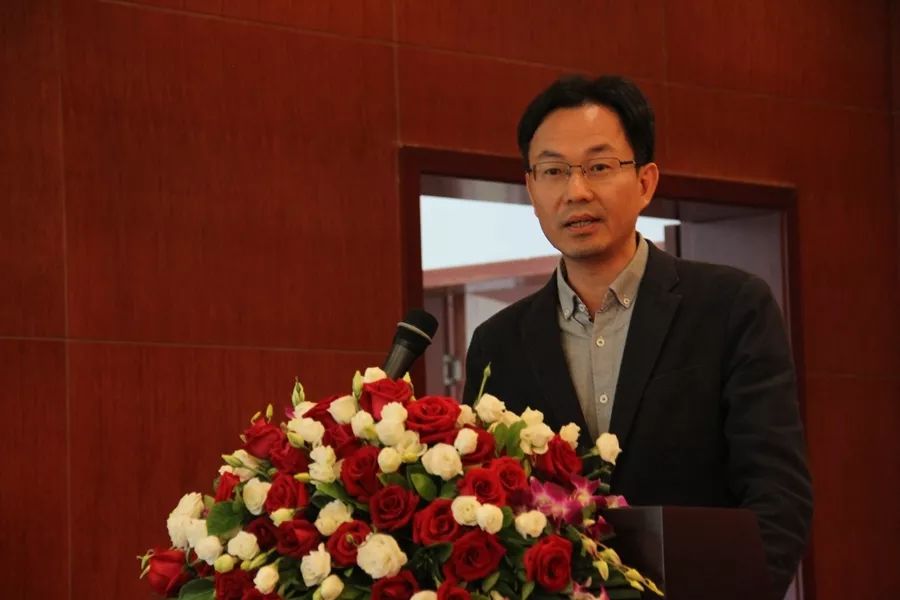 723ebd3201544863e5fdbf40dfd43a512b9802f8