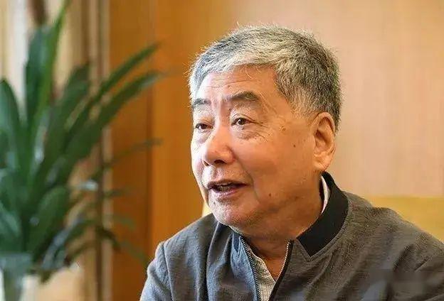 中国石墨烯产业奠基人、他当之无愧！