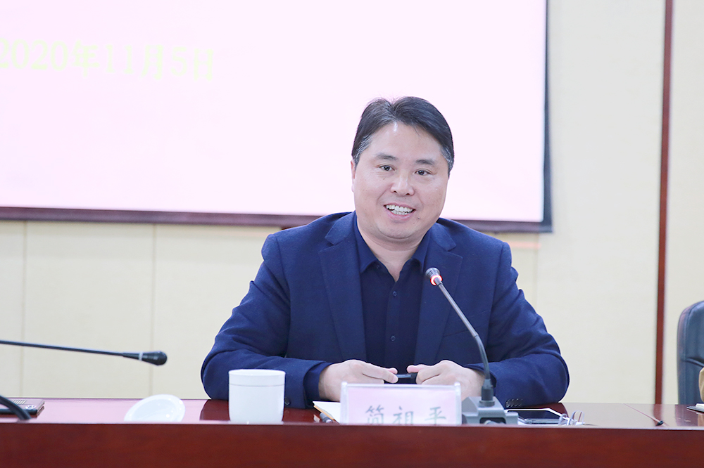 石墨烯农业应用课题研究对接会在江苏农林职业技术学院举行